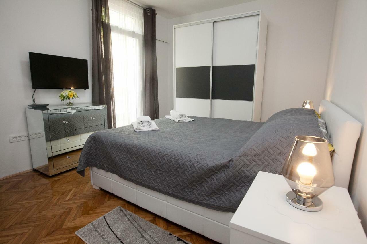 זאדאר Downtown Apartment Kole מראה חיצוני תמונה